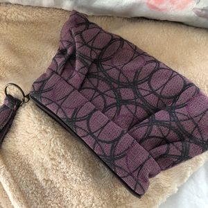 Maruca wristlet worn once, basically brand new.